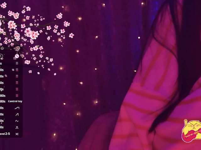Karo1ina1 live cam on BongaCams