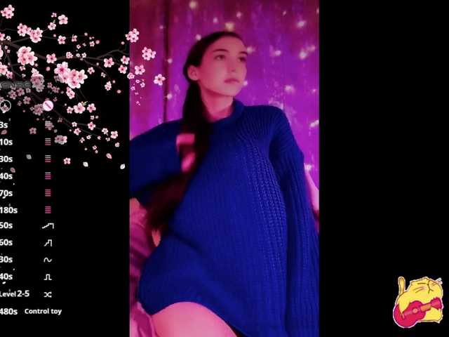 Karo1ina1 live cam on BongaCams
