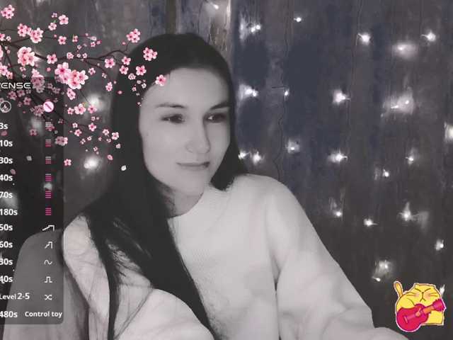 Karo1ina1 live cam on BongaCams