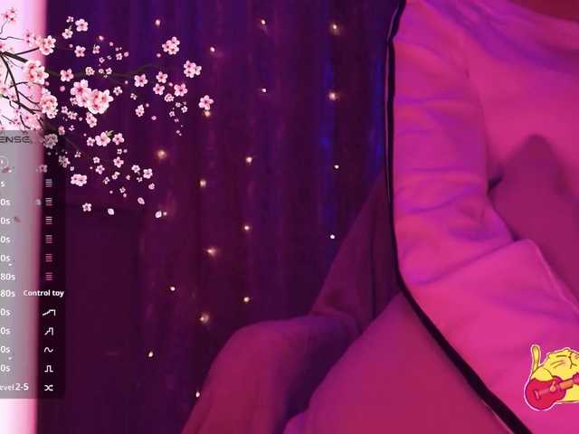 Karo1ina1 live cam on BongaCams