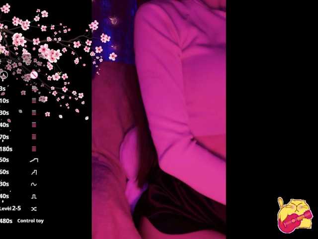 Karo1ina1 live cam on BongaCams