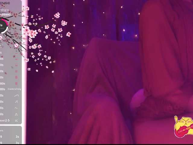 Karo1ina1 live cam on BongaCams