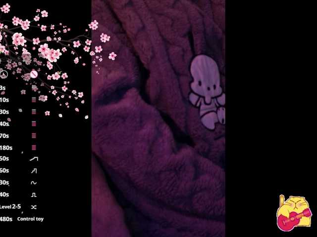 Karo1ina1 live cam on BongaCams