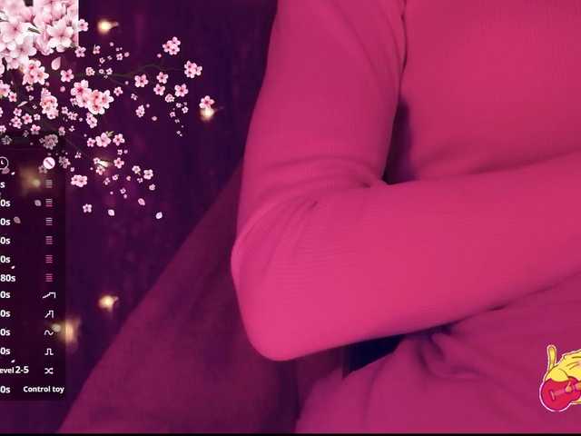 Karo1ina1 live cam on BongaCams