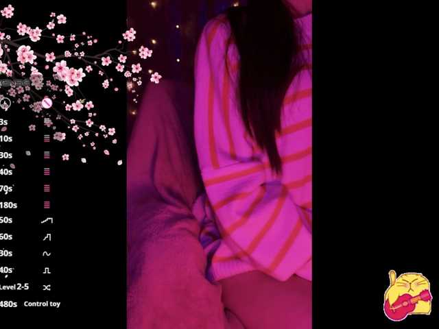 Karo1ina1 live cam on BongaCams