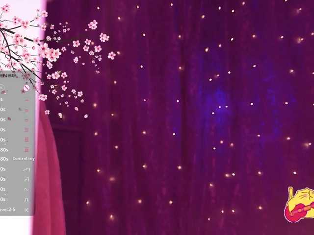 Karo1ina1 live cam on BongaCams