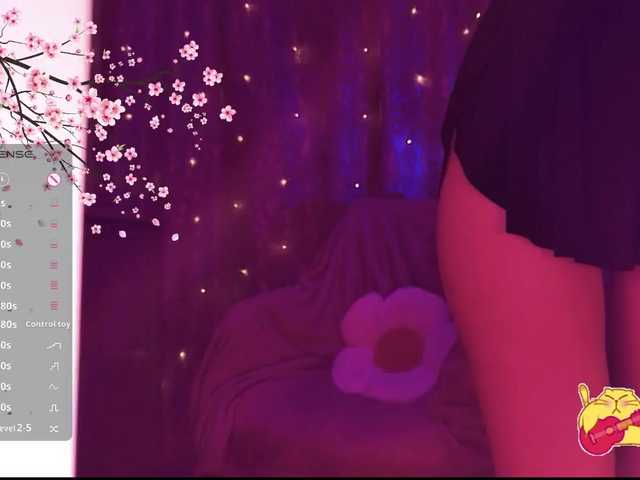 Karo1ina1 live cam on BongaCams