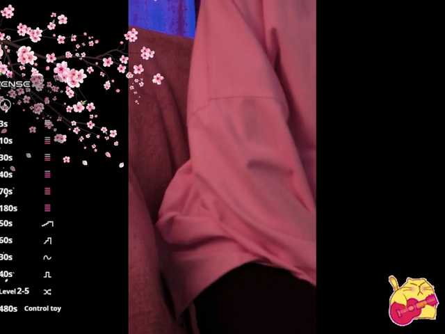 Karo1ina1 live cam on BongaCams