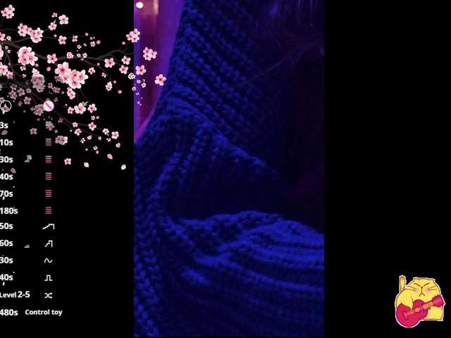 Karo1ina1 live cam on BongaCams