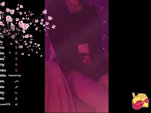Karo1ina1 live cam on BongaCams
