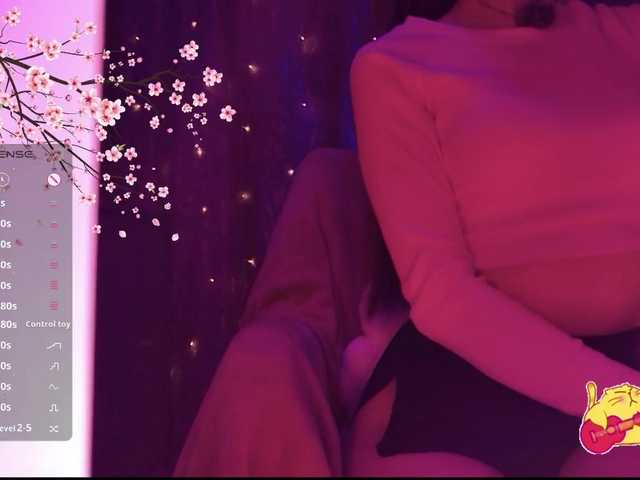 Karo1ina1 live cam on BongaCams
