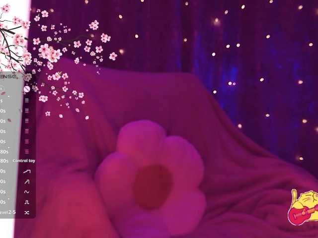 Karo1ina1 live cam on BongaCams