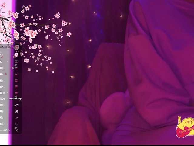 Karo1ina1 live cam on BongaCams