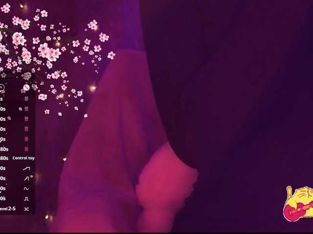 Karo1ina1 live cam on BongaCams