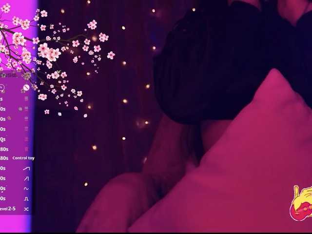 Karo1ina1 live cam on BongaCams