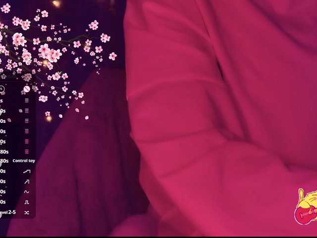Karo1ina1 live cam on BongaCams