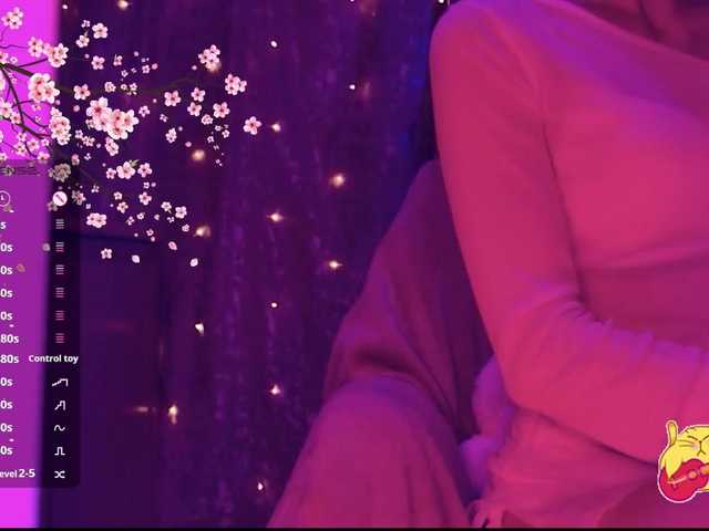 Karo1ina1 live cam on BongaCams
