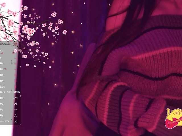 Karo1ina1 live cam on BongaCams