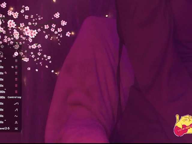 Karo1ina1 live cam on BongaCams
