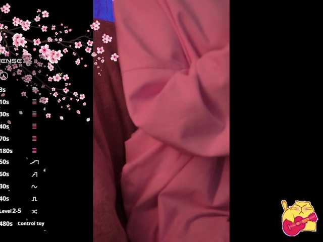 Karo1ina1 live cam on BongaCams
