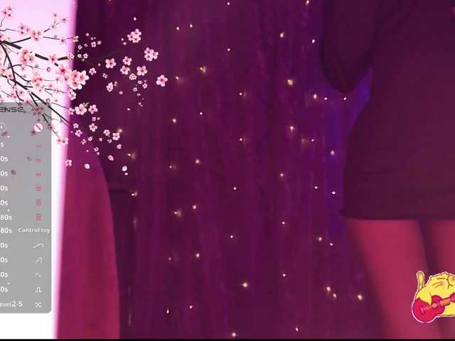 Karo1ina1 live cam on BongaCams