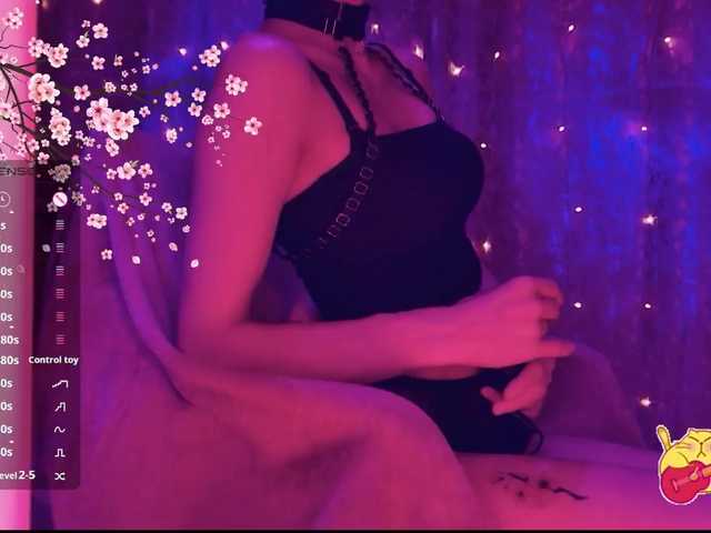 Taliswoman live cam on BongaCams