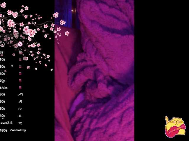 Karo1ina1 live cam on BongaCams