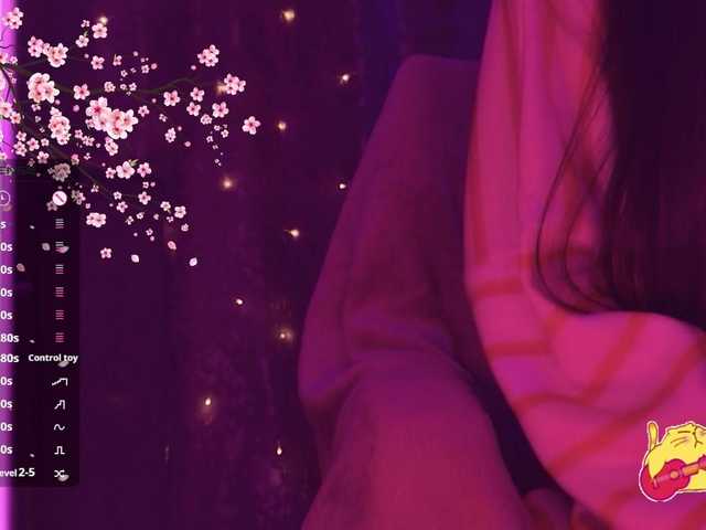 Karo1ina1 live cam on BongaCams
