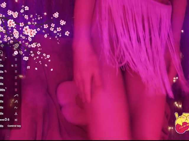 Taliswoman live cam on BongaCams