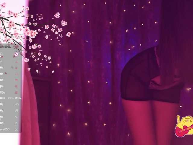 Karo1ina1 live cam on BongaCams