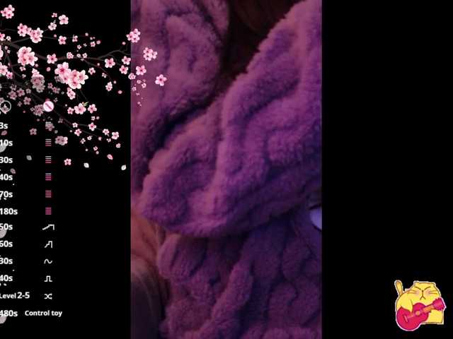Karo1ina1 live cam on BongaCams