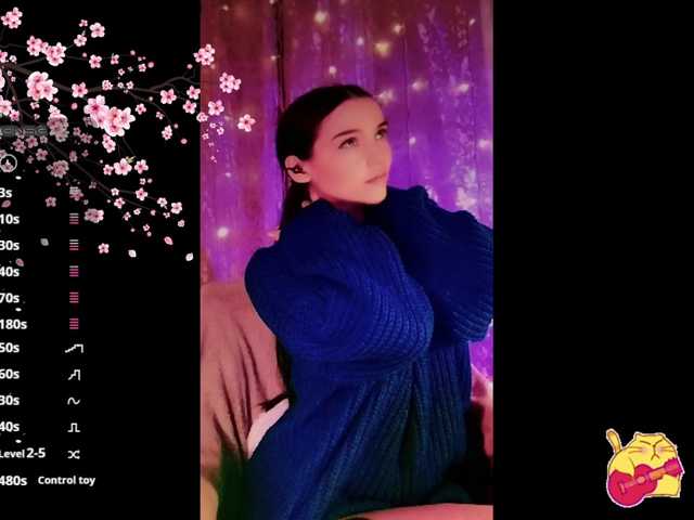 Karo1ina1 live cam on BongaCams