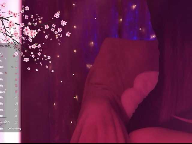 Karo1ina1 live cam on BongaCams