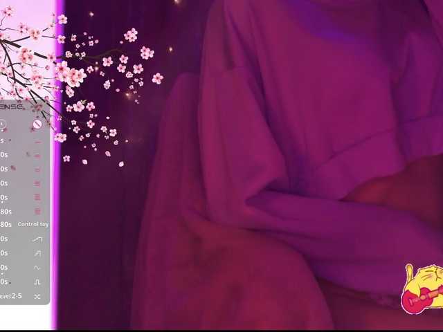 Karo1ina1 live cam on BongaCams