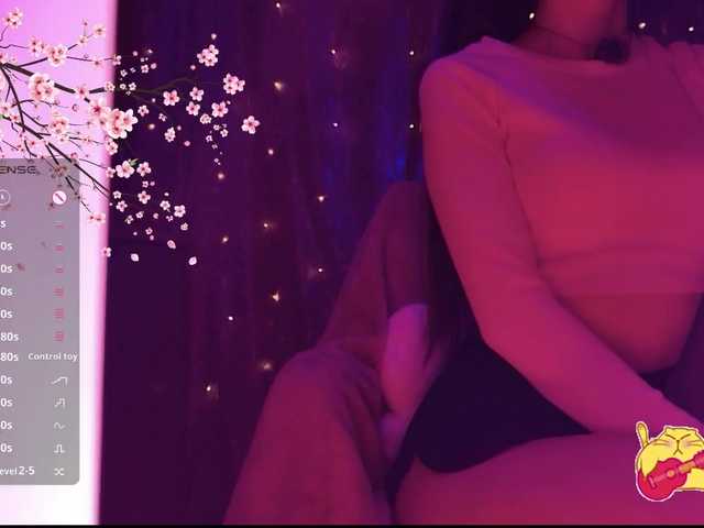 Karo1ina1 live cam on BongaCams