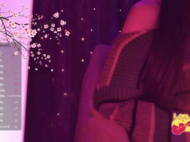 Karo1ina1 live cam on BongaCams