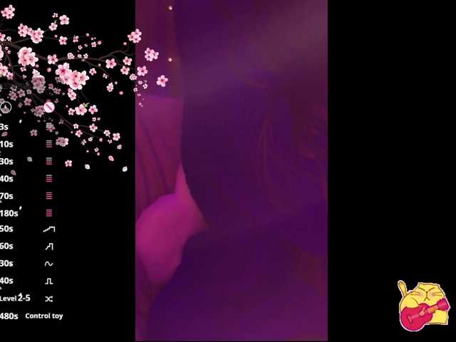 Karo1ina1 live cam on BongaCams