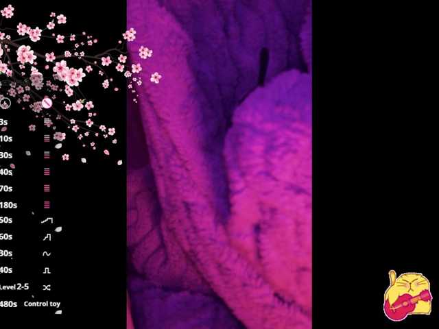 Karo1ina1 live cam on BongaCams