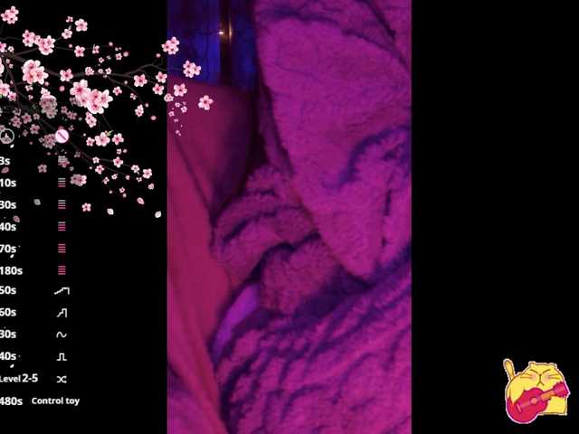 Karo1ina1 live cam on BongaCams