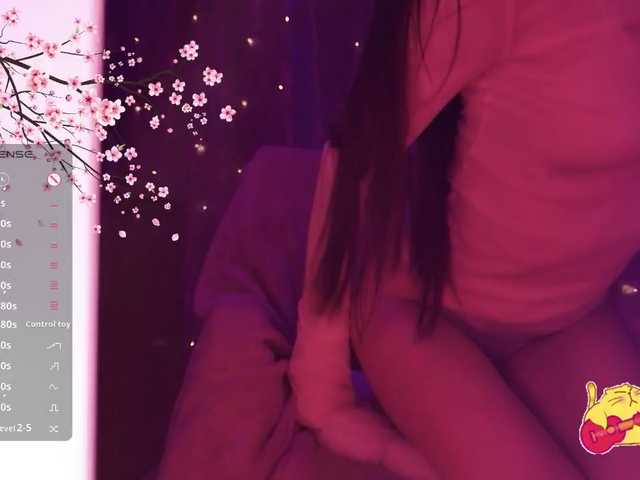 Karo1ina1 live cam on BongaCams