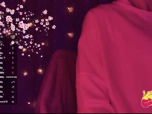 Karo1ina1 live cam on BongaCams