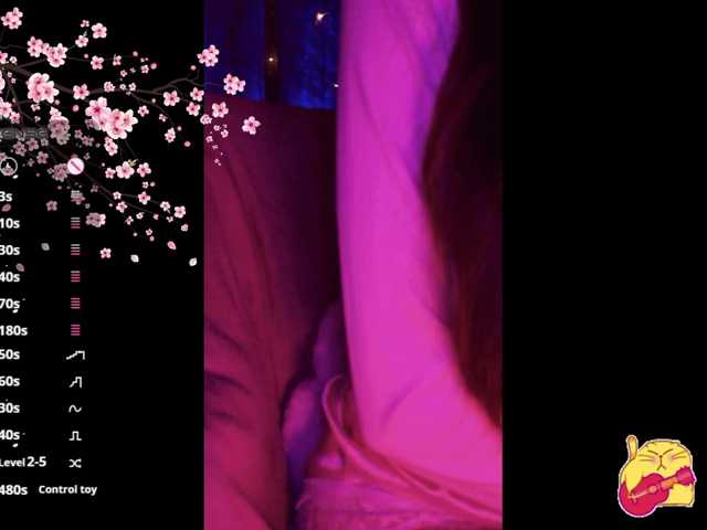 Karo1ina1, en directo ahora en BongaCams