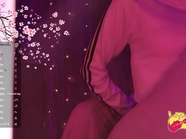 Karo1ina1 live cam on BongaCams