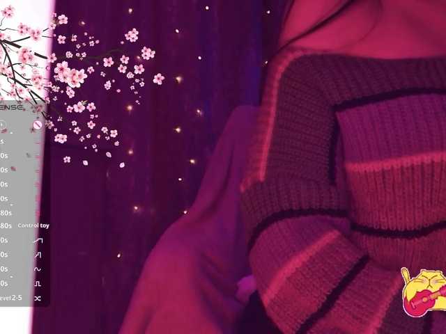 Karo1ina1 live cam on BongaCams