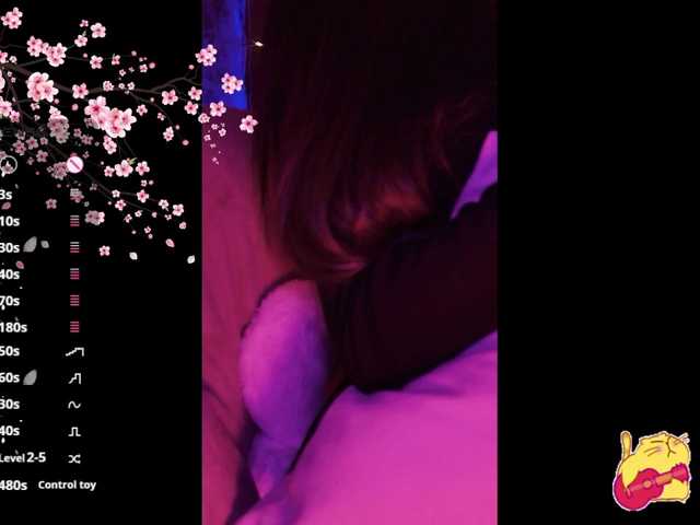 Karo1ina1 live cam on BongaCams