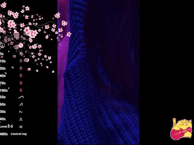 Karo1ina1 live cam on BongaCams