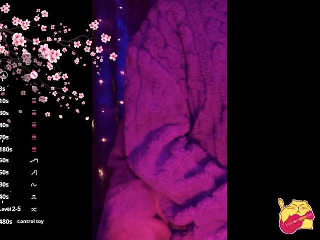 Karo1ina1 live cam on BongaCams