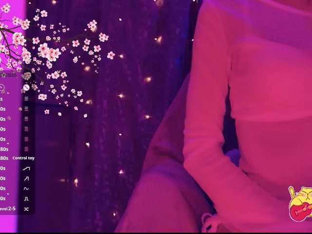 Karo1ina1 live cam on BongaCams
