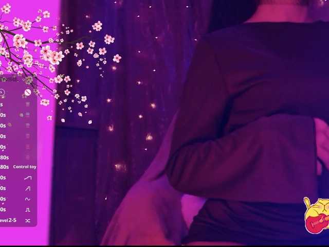 Karo1ina1 live cam on BongaCams