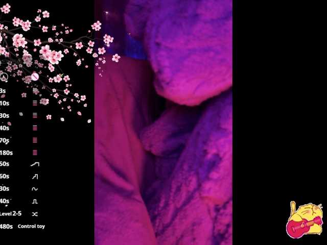 Karo1ina1 live cam on BongaCams
